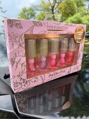 Manna Kadar Good Vibes Only Tinted Lip Oil Set - Pink Shades